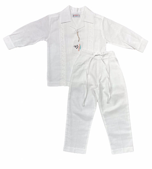 Conjunto de guayabera manga larga Gaby estilo 096